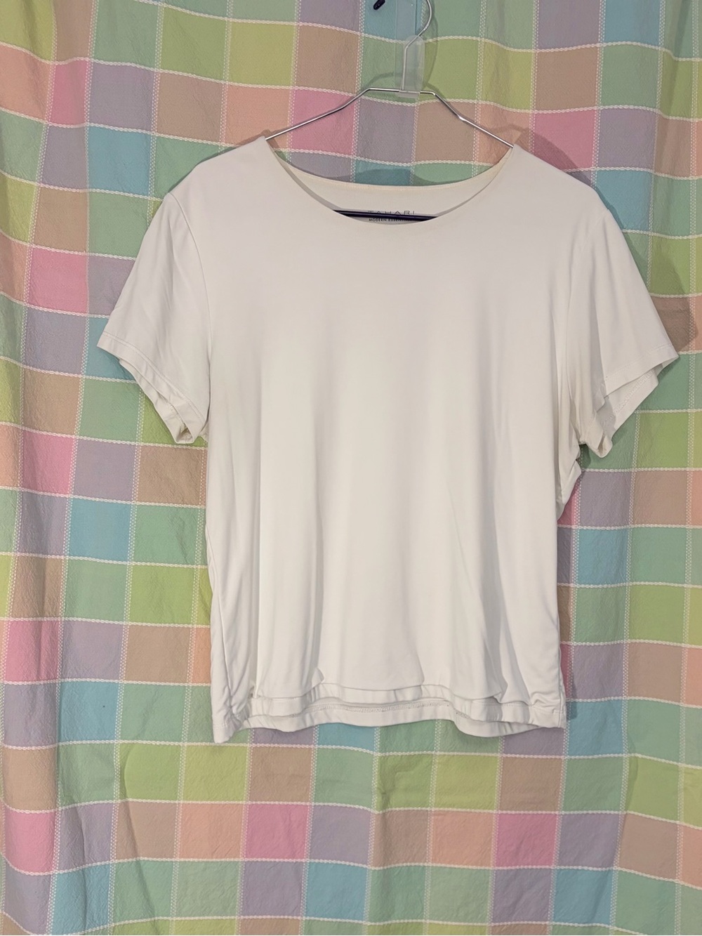 Tahari White Short-Sleeve Crewneck Top